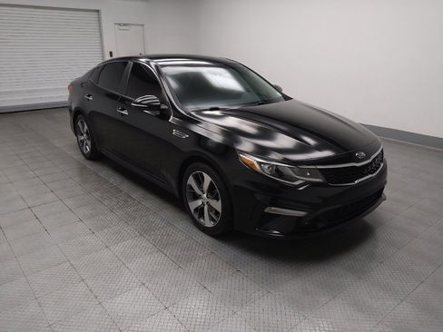 Used 2019 Kia Optima S FWD image 11