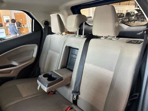 Used 2022 Ford EcoSport S image 29