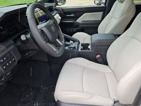 New 2026 Toyota Tacoma 4x4 Double Cab image 22