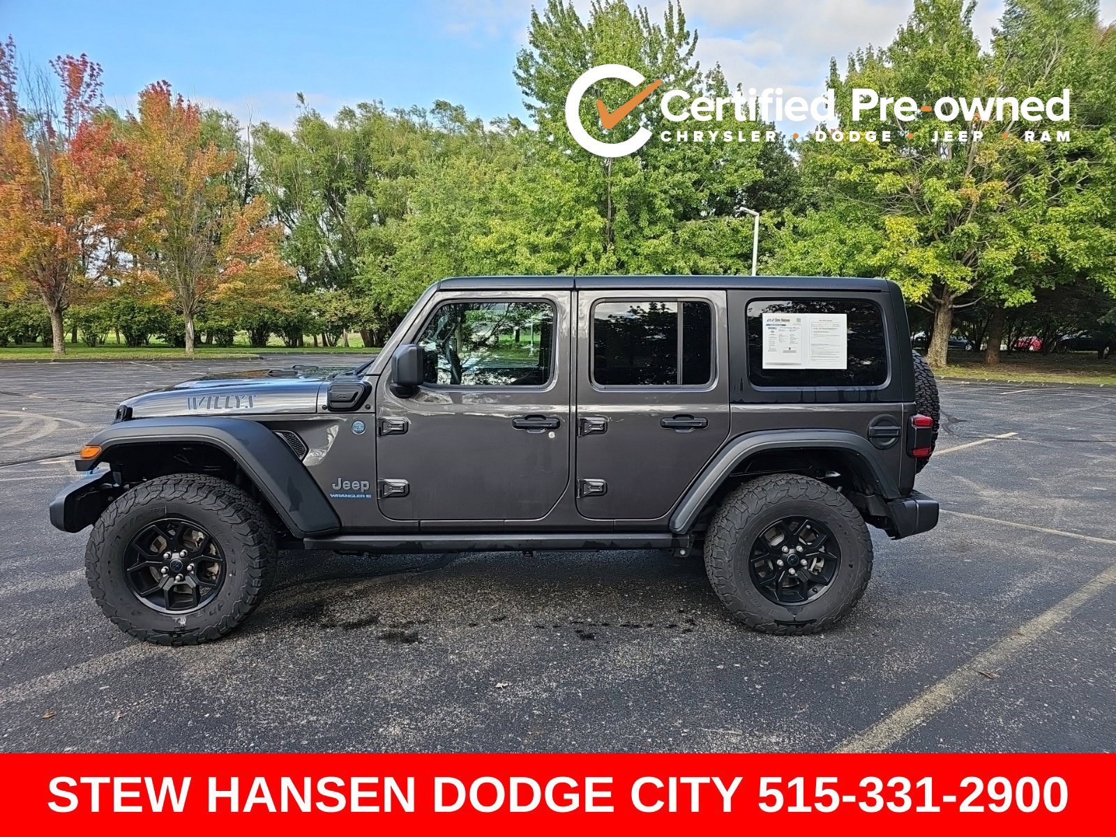 Used 2024 Jeep Wrangler Unlimited AWD/4WD image 1