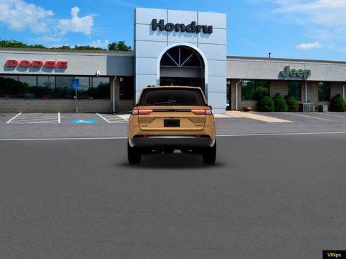 New 2026 Jeep Grand Cherokee Limited AWD/4WD image 6