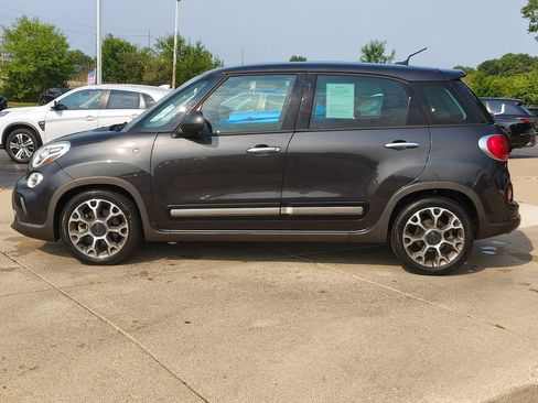 Used 2014 FIAT 500L Trekking w/ Popular Equipment Group FWD image 8