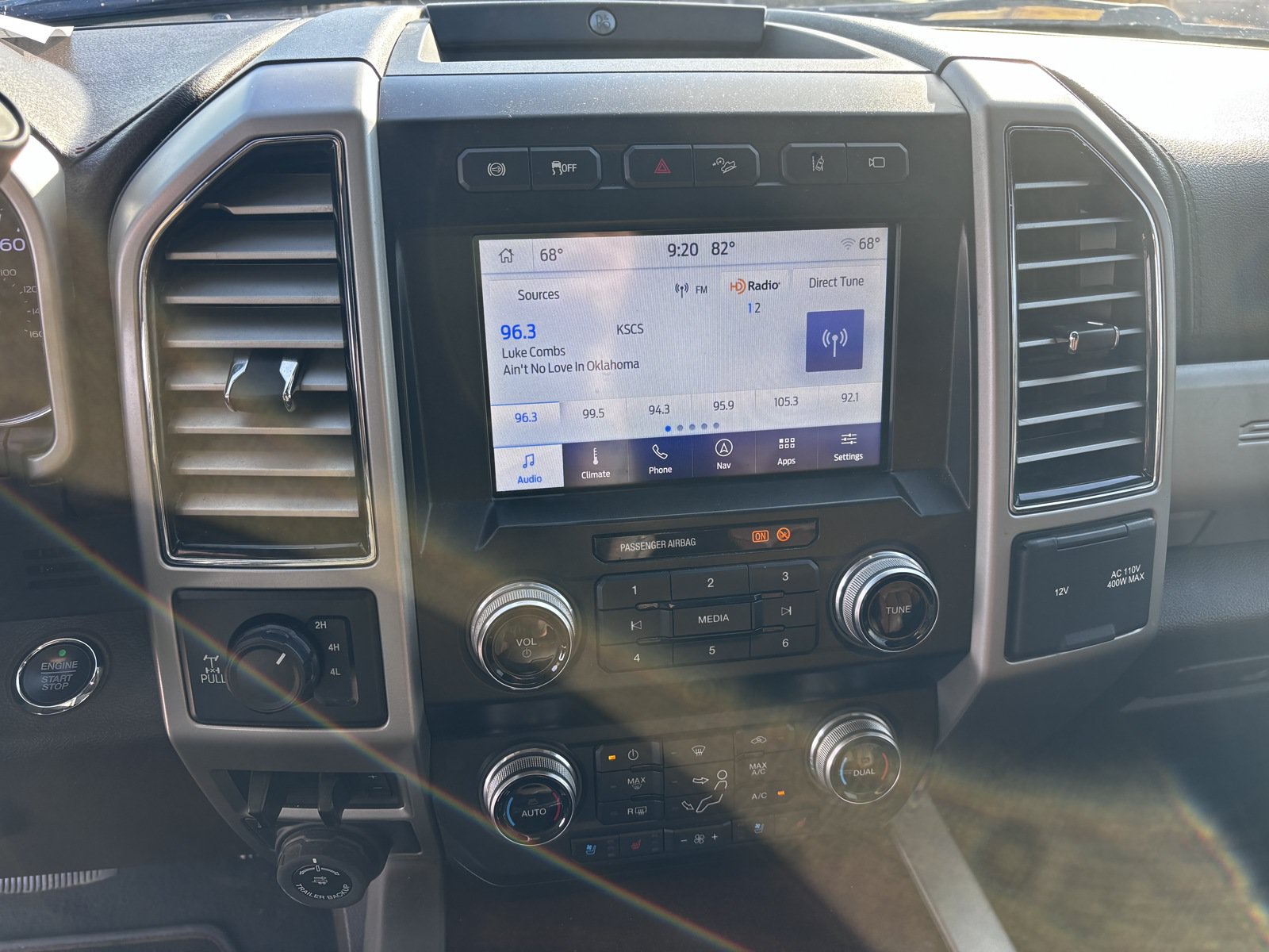 Used 2020 Ford F350 King Ranch w/ King Ranch Ultimate Package AWD/4WD image 16