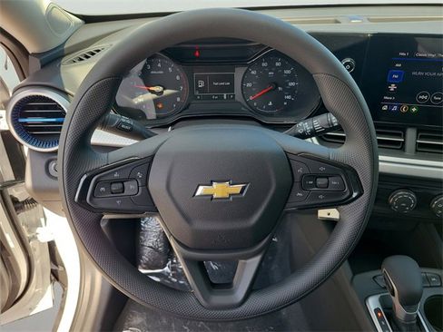 New 2026 Chevrolet Trax LS w/ Driver Confidence Package image 25