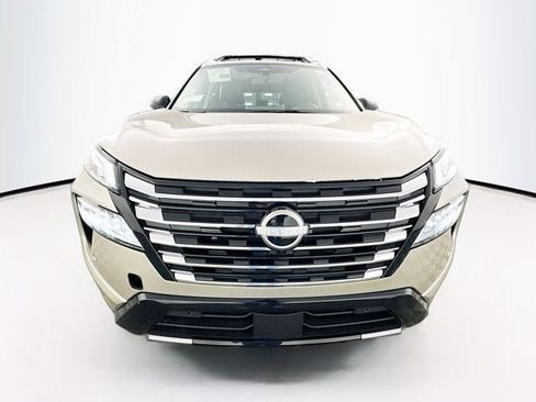 New 2026 Nissan Rogue Platinum w/ Platinum Premium Package image 2