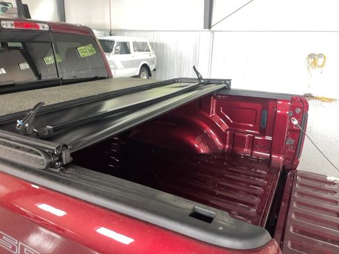 Used 2023 RAM 1500 Big Horn AWD/4WD image 18