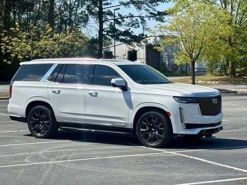 Used 2021 Cadillac Escalade Premium Luxury w/ Driver Assist Tech Package image 10