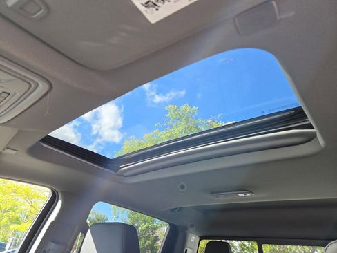 New 2026 GMC Sierra 2500 SLT w/ SLT Convenience Package image 28