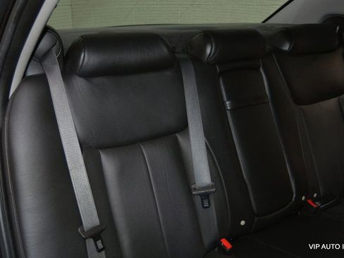 Used 2008 Cadillac DTS image 23