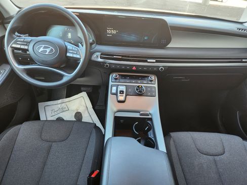 Used 2024 Hyundai Palisade SE image 9