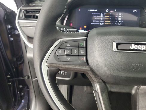 New 2025 Jeep Grand Cherokee L Limited image 27