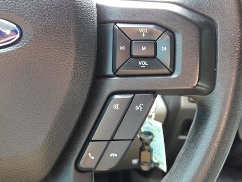 Used 2019 Ford F250 XLT w/ XLT Premium Package image 32