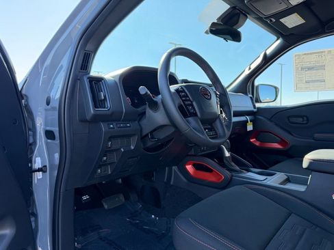 New 2026 Nissan Frontier Pro-X image 10