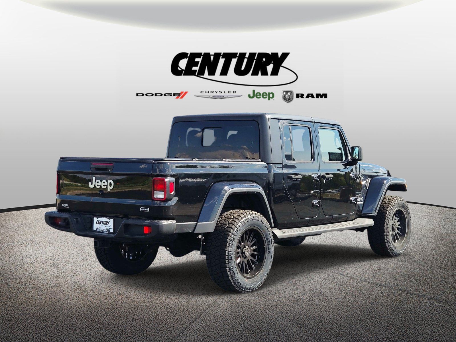 Used 2020 Jeep Gladiator Overland w/ Popular Equipment Package AWD/4WD image 4