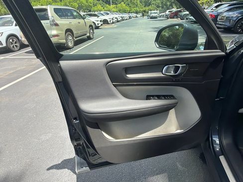 Used 2022 Volvo XC40 T5 Inscription w/ Advanced Package AWD/4WD image 22