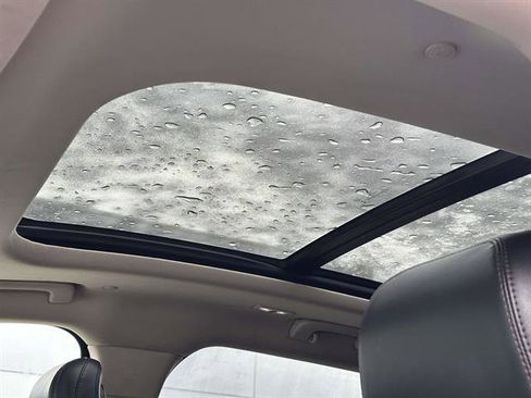 Used 2020 Lincoln Aviator Reserve w/ Equipment Group 201A image 16