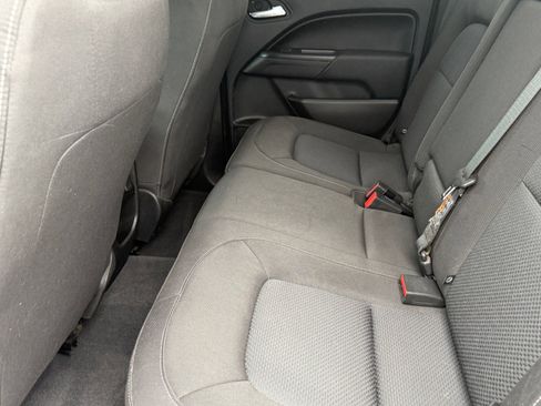 Used 2019 Chevrolet Colorado LT image 15