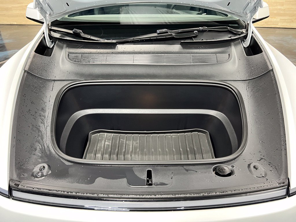 Used 2026 Tesla Model Y Long Range RWD image 10