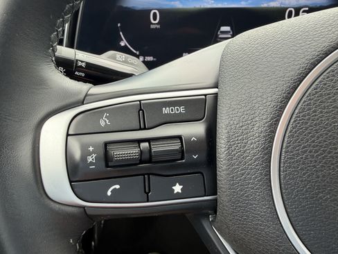 Certified 2024 Kia Sportage SX FWD image 30