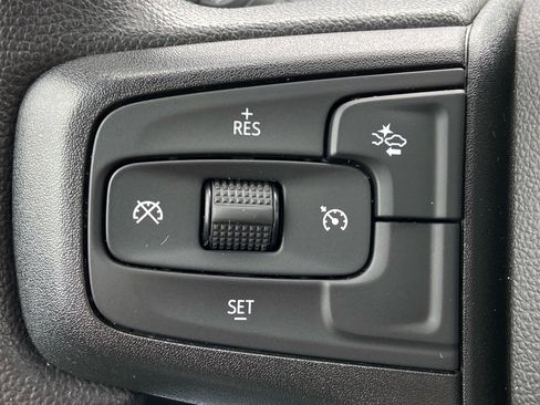 Used 2025 Chevrolet Silverado 1500 Custom Trail Boss AWD/4WD image 20