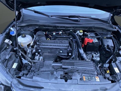 Certified 2025 Ford Escape Platinum image 48