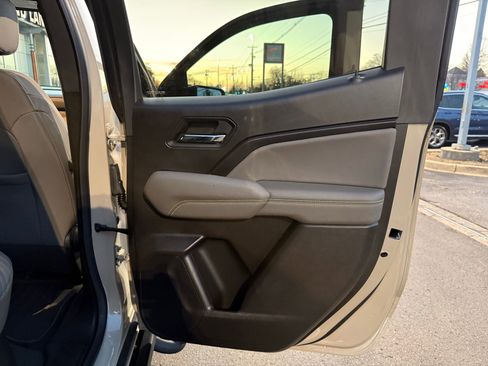 Used 2024 Chevrolet Colorado ZR2 w/ Technology Package image 28