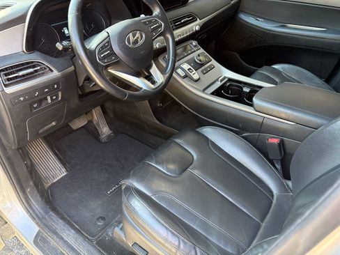 Used 2021 Hyundai Palisade SEL w/ Premium Package FWD image 13