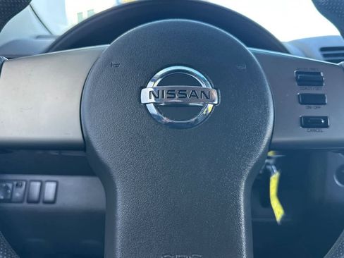 Used 2011 Nissan Pathfinder S w/ Protection Pkg image 27