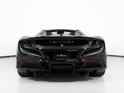Used 2022 Ferrari F8 Tributo RWD image 6