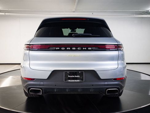 Certified 2025 Porsche Cayenne E-Hybrid AWD/4WD image 6
