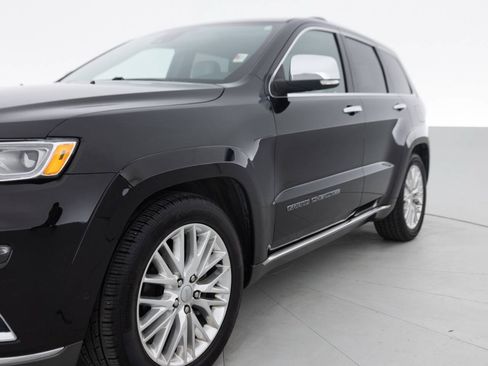 Used 2018 Jeep Grand Cherokee Summit AWD/4WD image 13