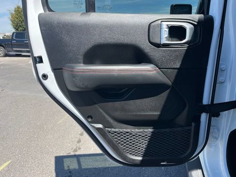 Used 2023 Jeep Wrangler Unlimited Rubicon 4xe AWD/4WD image 22