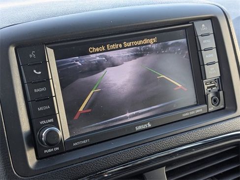 Used 2019 Dodge Grand Caravan GT image 24