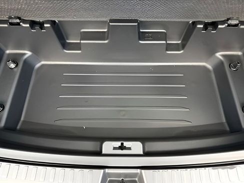 New 2026 Chevrolet Traverse LT AWD/4WD image 45