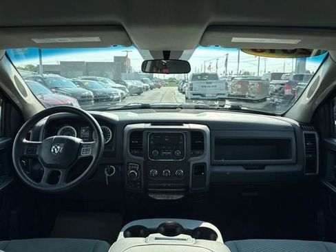 Used 2015 RAM 1500 Express AWD/4WD image 24