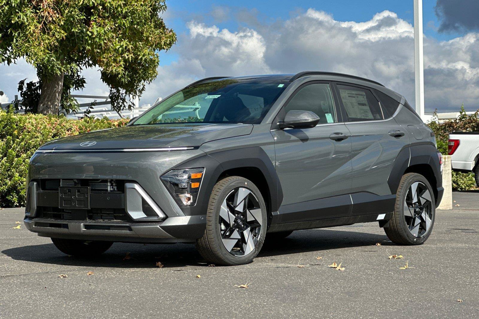 New 2027 Hyundai Kona Limited FWD image 7
