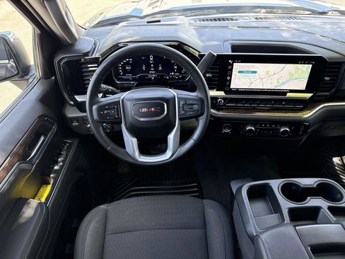 Used 2023 GMC Sierra 1500 SLE AWD/4WD image 15