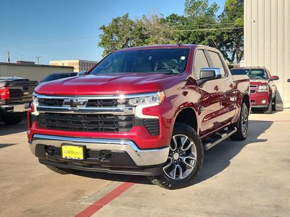 Used 2022 Chevrolet Silverado 1500 LT w/ LPO, Dark Essentials Package
