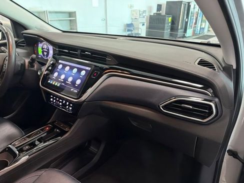 Used 2022 Chevrolet Bolt EUV Premier FWD image 27