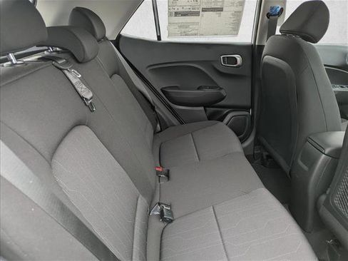 New 2026 Hyundai Venue SE image 28