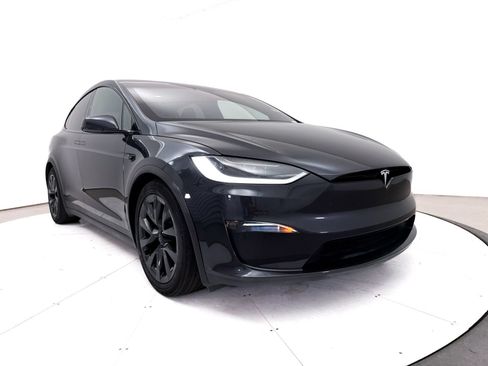 Used 2024 Tesla Model X AWD/4WD image 13