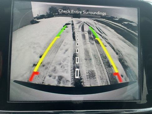 Used 2020 Jeep Grand Cherokee Laredo w/ 18" Wheel & 8.4" Radio Group image 25