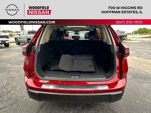 Certified 2025 Nissan Rogue SV w/ SV Premium Package AWD/4WD image 14