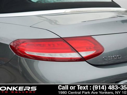 Used 2017 Mercedes-Benz C 300 4MATIC Cabriolet image 28