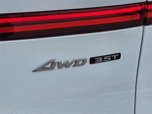 Used 2025 Genesis GV70 3.5T Sport w/ Sport Advanced Package image 8