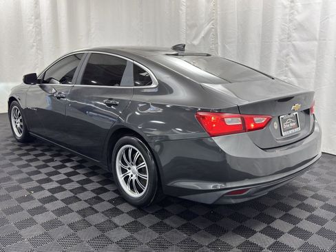Used 2017 Chevrolet Malibu LT w/ Driver Confidence Package image 6