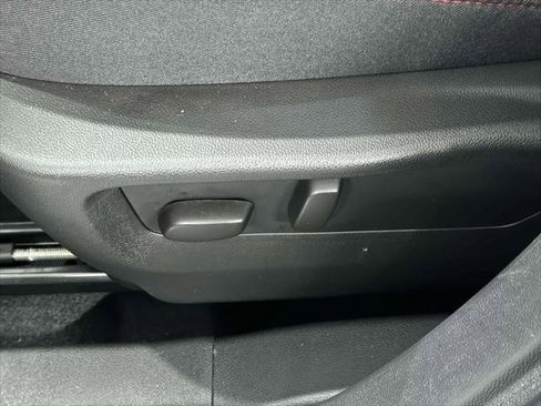 Certified 2023 Buick Envision Essence w/ Technology Package I image 17