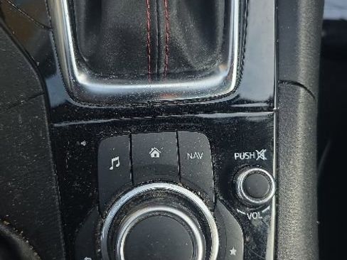 Used 2016 MAZDA MAZDA3 s Grand Touring FWD image 22