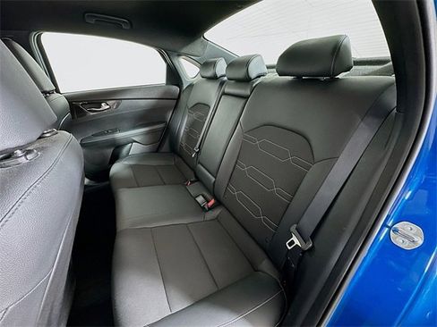 Used 2023 Kia Forte GT-Line image 21