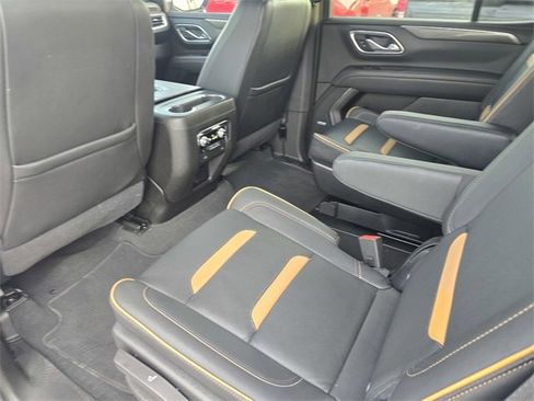 Used 2021 GMC Yukon AT4 w/ Technology Package image 13